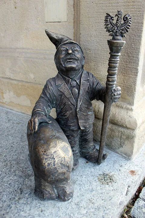 Цезарж Пшибыльски