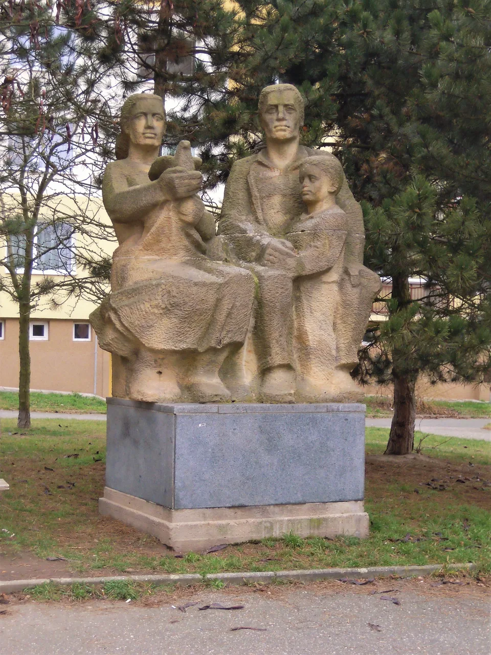 Жизнь в мире