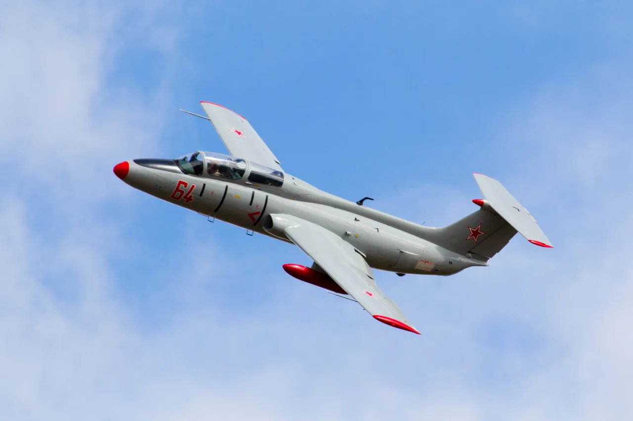 Aero L-29 Delfin