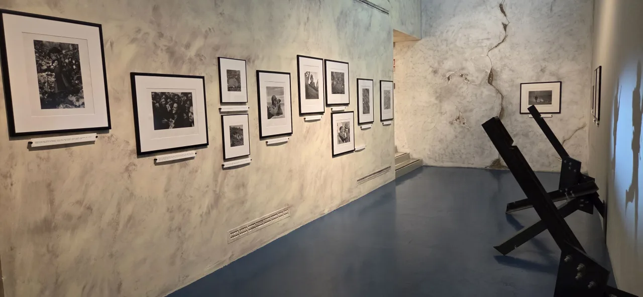 Центр современной фотографии Роберта Капы