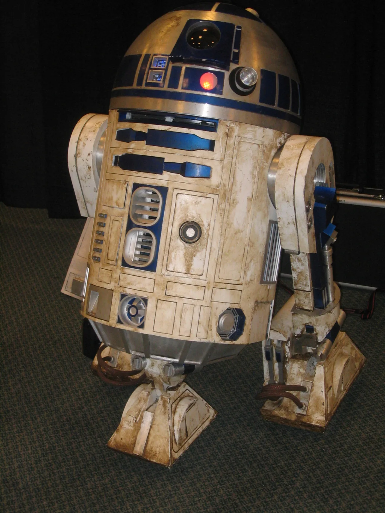 Вентиляционная шахта R2-D2