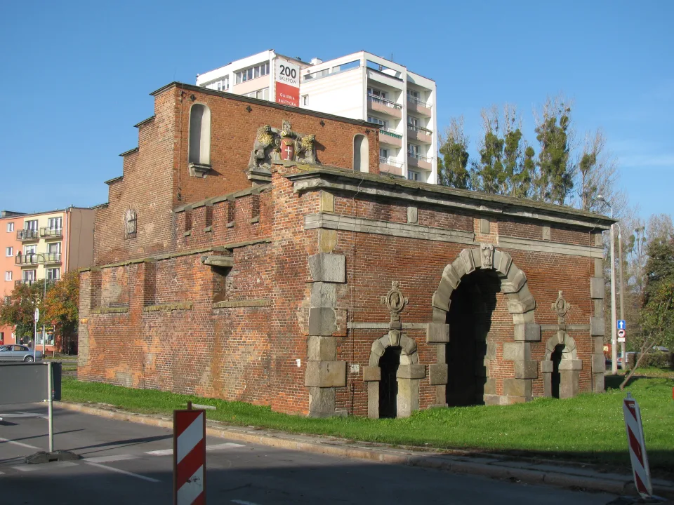 Брама Жулавская