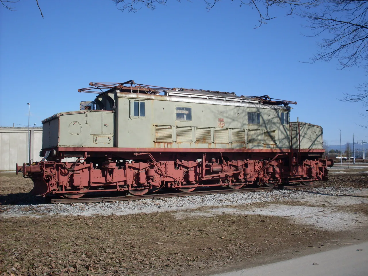 Электровоз Breda JŽ 361-001