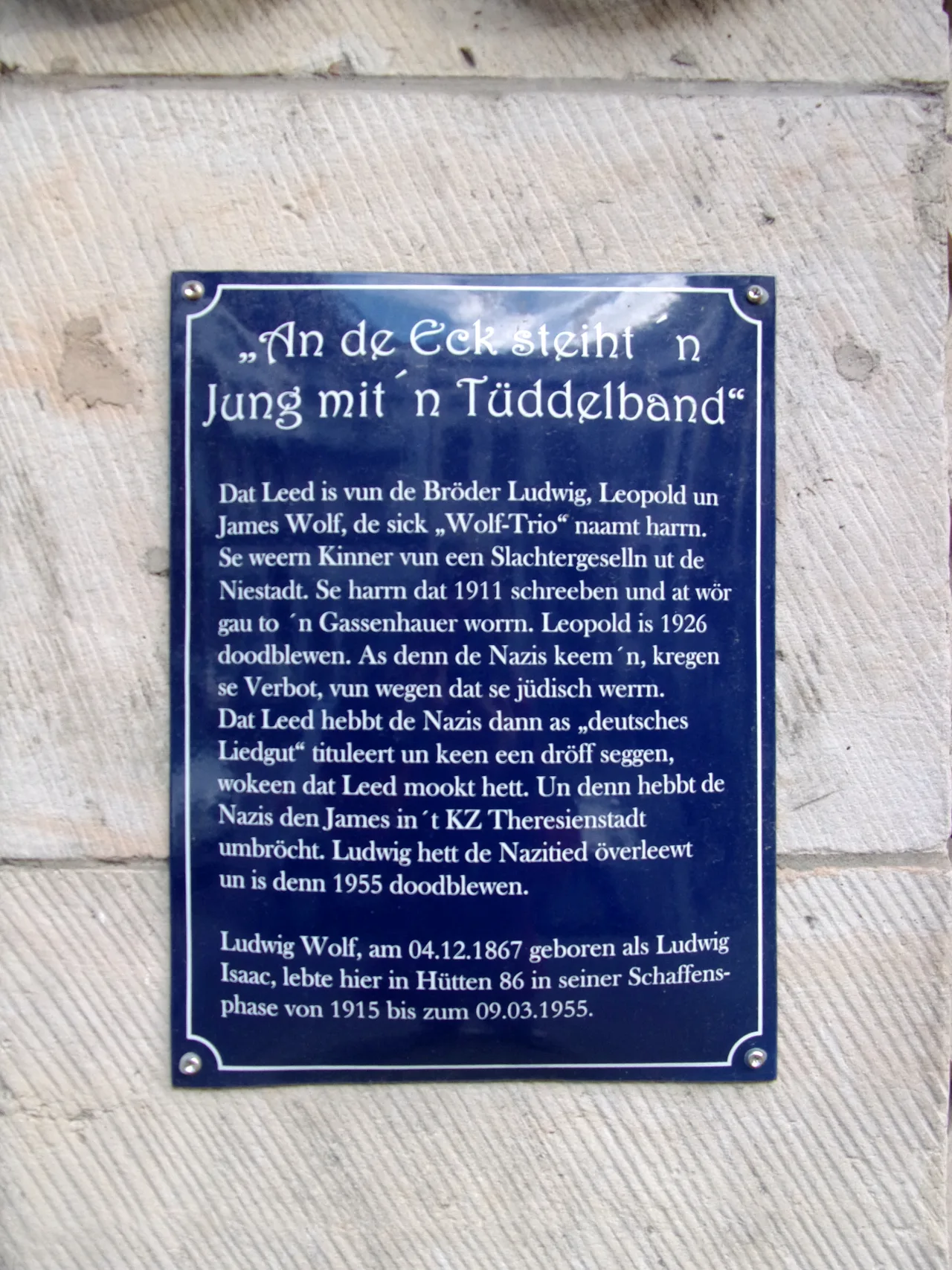 Jung mit'n Tüddelband