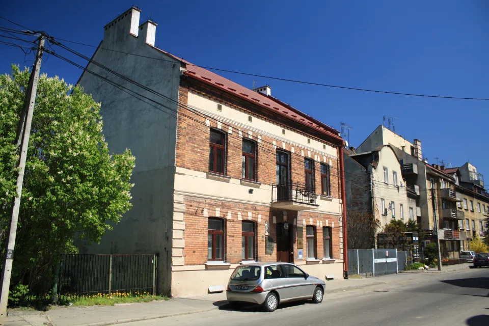 Дом зверинецкий